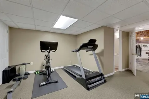 16 Herron Harrington Park NJ 07640