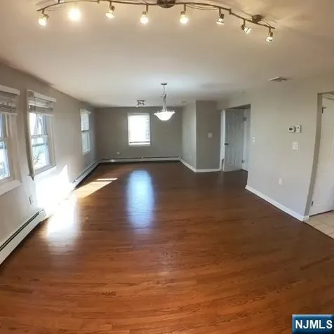 71 Gordon Street Ridgefield Park NJ 07660