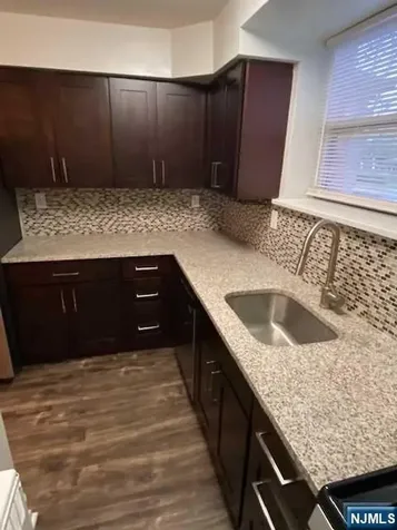 280-320 Oak Street Ridgewood NJ 07450