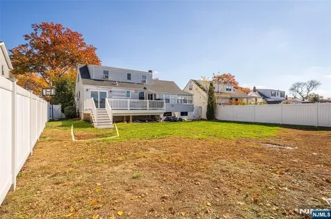 124 Hazley Avenue Rochelle Park NJ 07662