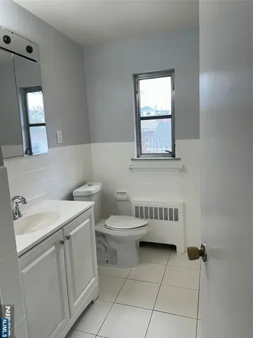 1032 Glen Road Fort Lee NJ 07024