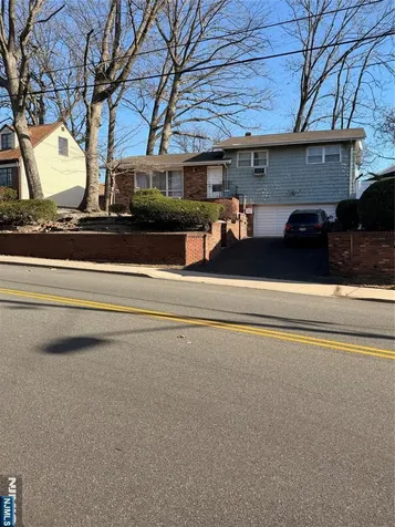 1032 Glen Road Fort Lee NJ 07024