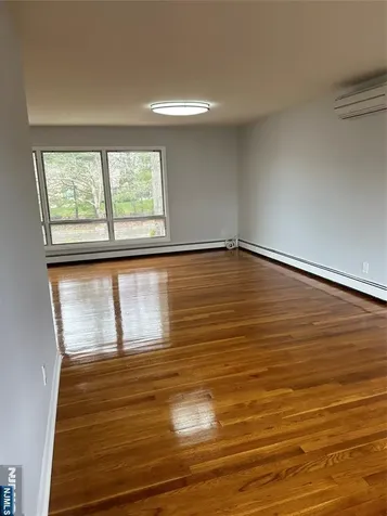 1032 Glen Road Fort Lee NJ 07024