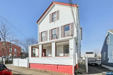 39 Thomas Street Paterson NJ 07503