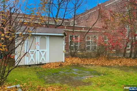 149 Crestwood Avenue Nutley NJ 07110