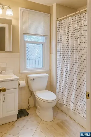 149 Crestwood Avenue Nutley NJ 07110