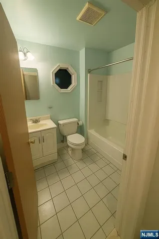 149 Crestwood Avenue Nutley NJ 07110