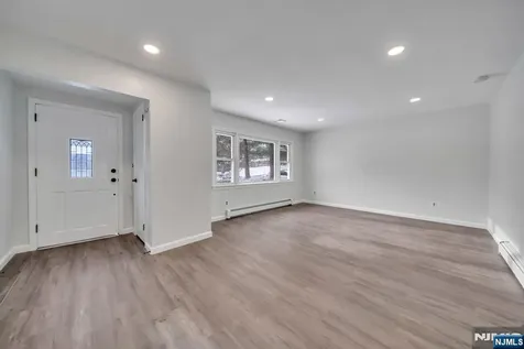 231 Hudson Avenue Norwood NJ 07648