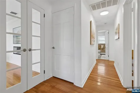 63 Danebury Downs Upper Saddle River NJ 07458
