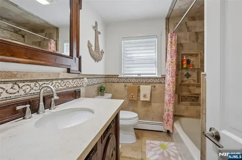 63 Danebury Downs Upper Saddle River NJ 07458