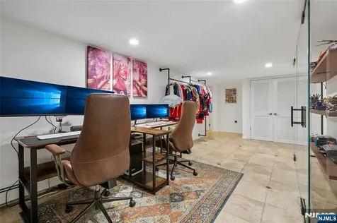 63 Danebury Downs Upper Saddle River NJ 07458