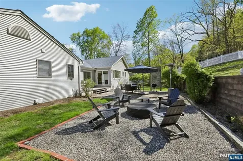 63 Danebury Downs Upper Saddle River NJ 07458