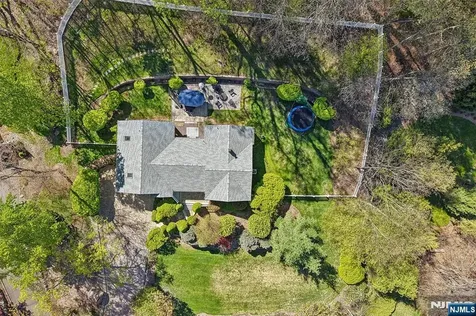 63 Danebury Downs Upper Saddle River NJ 07458