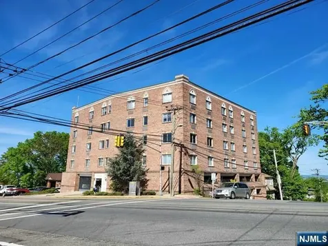 399 11th Street Palisades Park NJ 07650