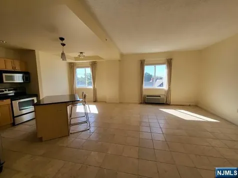 399 11th Street Palisades Park NJ 07650