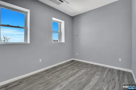 155-157 Clifton Avenue Newark NJ 07104