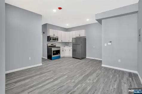 155-157 Clifton Avenue Newark NJ 07104