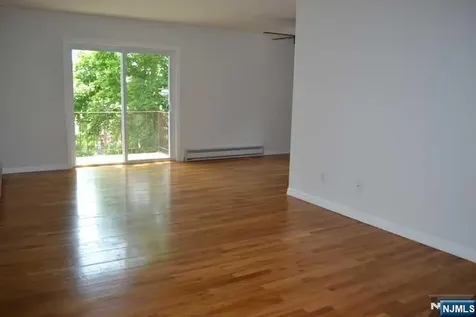 27-33 Corsa Terrace Ridgewood NJ 07450