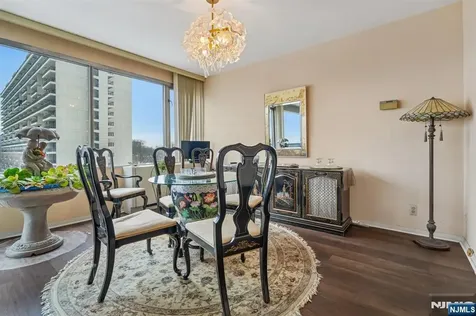 5 Horizon Road Fort Lee NJ 07024