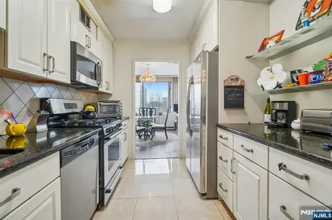 5 Horizon Road Fort Lee NJ 07024