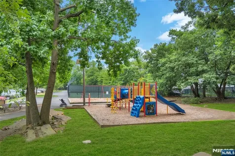5 Horizon Road Fort Lee NJ 07024