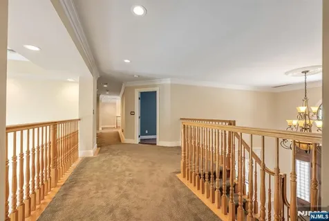 17 Jefferson Avenue Cresskill NJ 07626