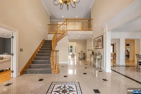 17 Jefferson Avenue Cresskill NJ 07626