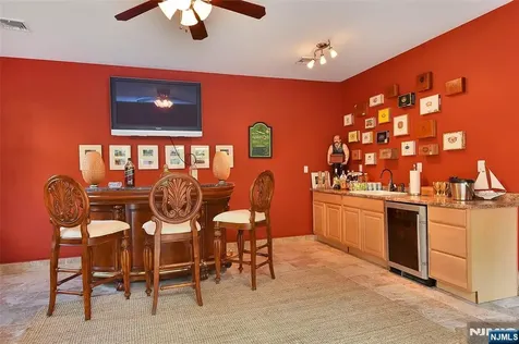 17 Jefferson Avenue Cresskill NJ 07626