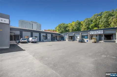 2143 Route 4 Fort Lee NJ 07024