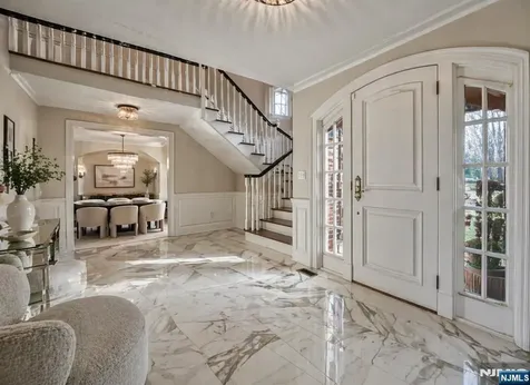 54 Hamilton Drive North Caldwell NJ 07006