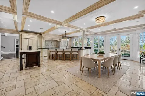 54 Hamilton Drive North Caldwell NJ 07006