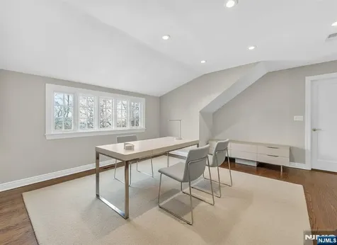 54 Hamilton Drive North Caldwell NJ 07006