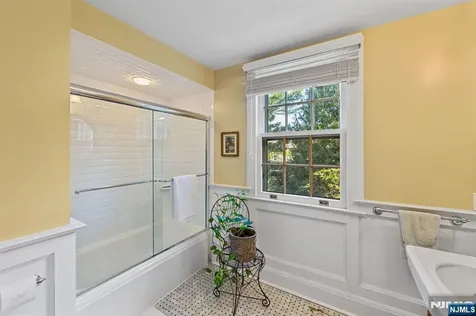 116 Lydecker Street Englewood NJ 07631