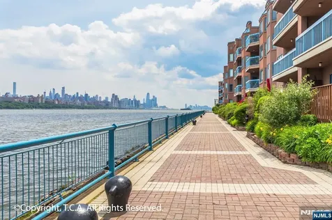 403 Livingston Court Edgewater NJ 07020