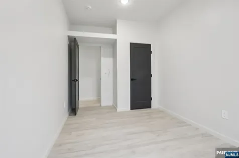 542 25th Street Paterson NJ 07514