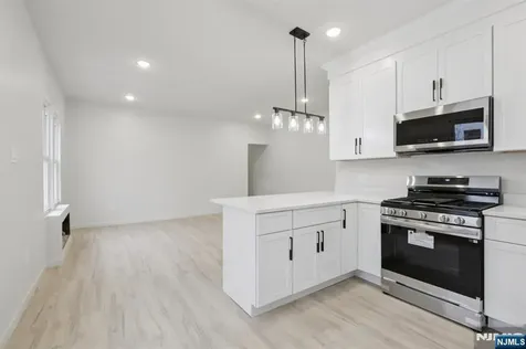 542 25th Street Paterson NJ 07514