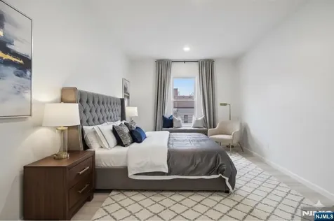 542 25th Street Paterson NJ 07514