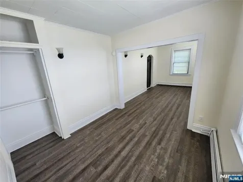 432 Broad Avenue Ridgefield NJ 07657