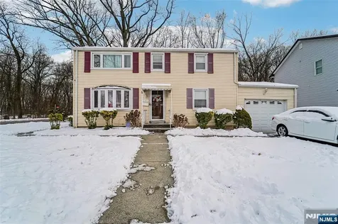 342 Lincoln Avenue Elmwood Park NJ 07407