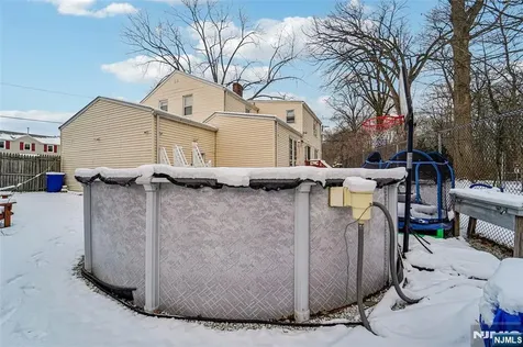 342 Lincoln Avenue Elmwood Park NJ 07407