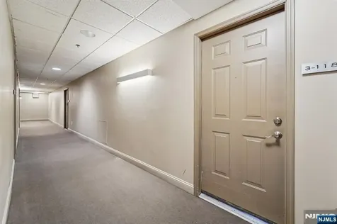 3118 City Place Edgewater NJ 07020