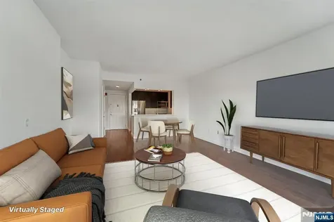 3118 City Place Edgewater NJ 07020