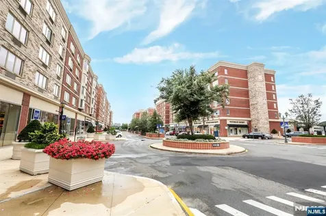 5311 City Place Edgewater NJ 07020
