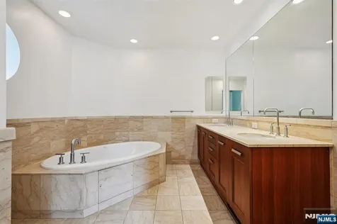 8100 River Road North Bergen NJ 07047