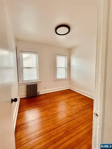 419 Lake Avenue Lyndhurst NJ 07071