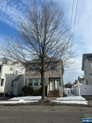 419 Lake Avenue Lyndhurst NJ 07071
