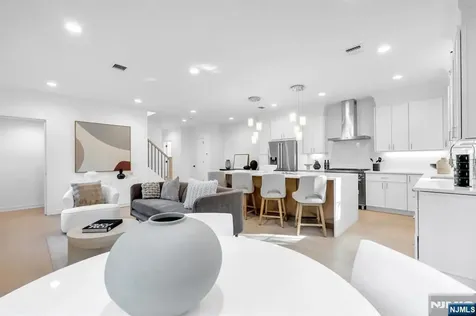 23 Fey Place Oradell NJ 07649