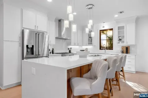 23 Fey Place Oradell NJ 07649