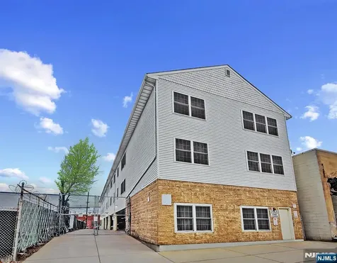 9 Madison Avenue Paterson NJ 07524