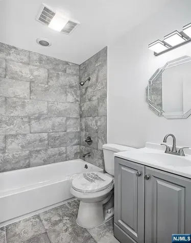 9 Madison Avenue Paterson NJ 07524